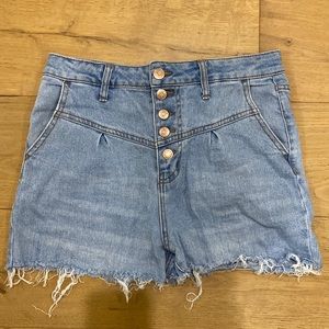 Women’s high waisted jean cutoff shorts - size 8